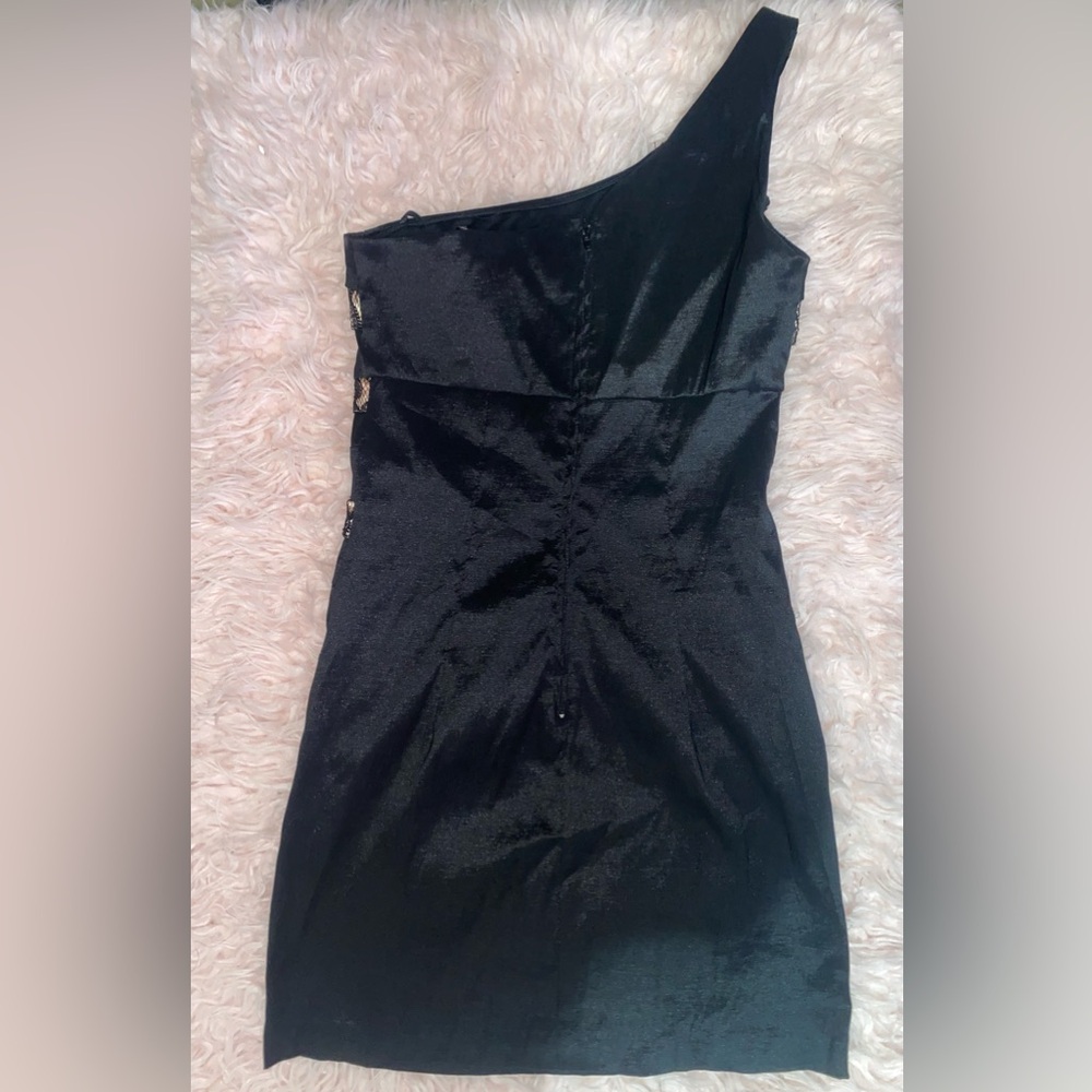BLACK AND PINK LACE DRESS - Picture 2 of 7